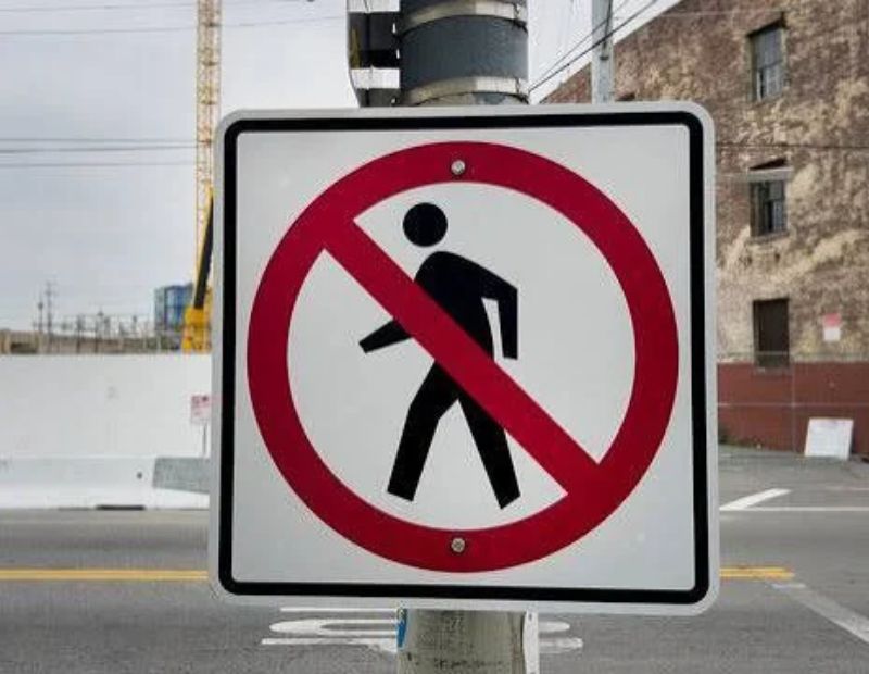 Crossing symbol